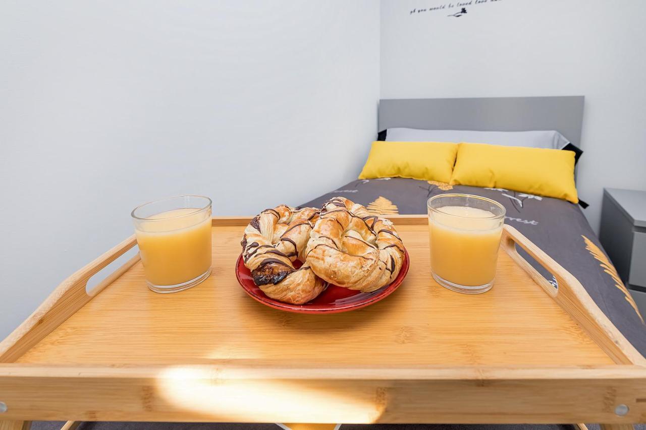 Bhost - Regina Apartment Cordoba Luaran gambar